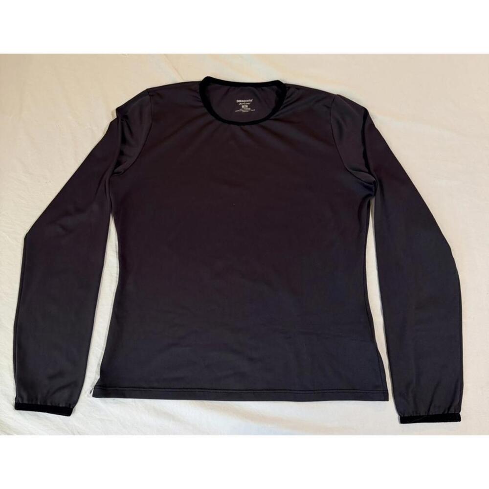 Patagonia Made In USA Capilene‎ Crew neck Base Layer Shirt Size Small